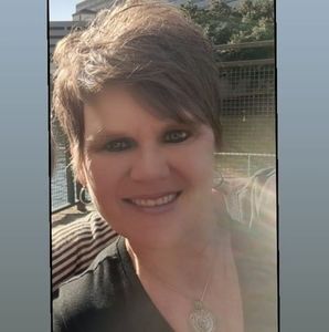 Meet your Posher, Montina